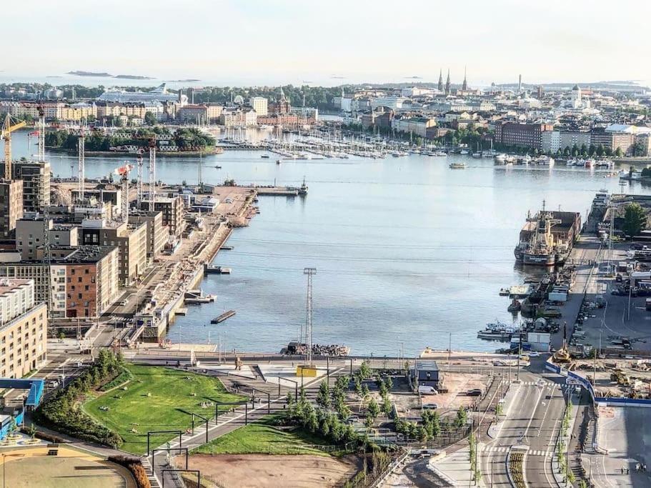 Luxury Skyscraper Apartment With Amazing View Over Helsinki Exterior foto
