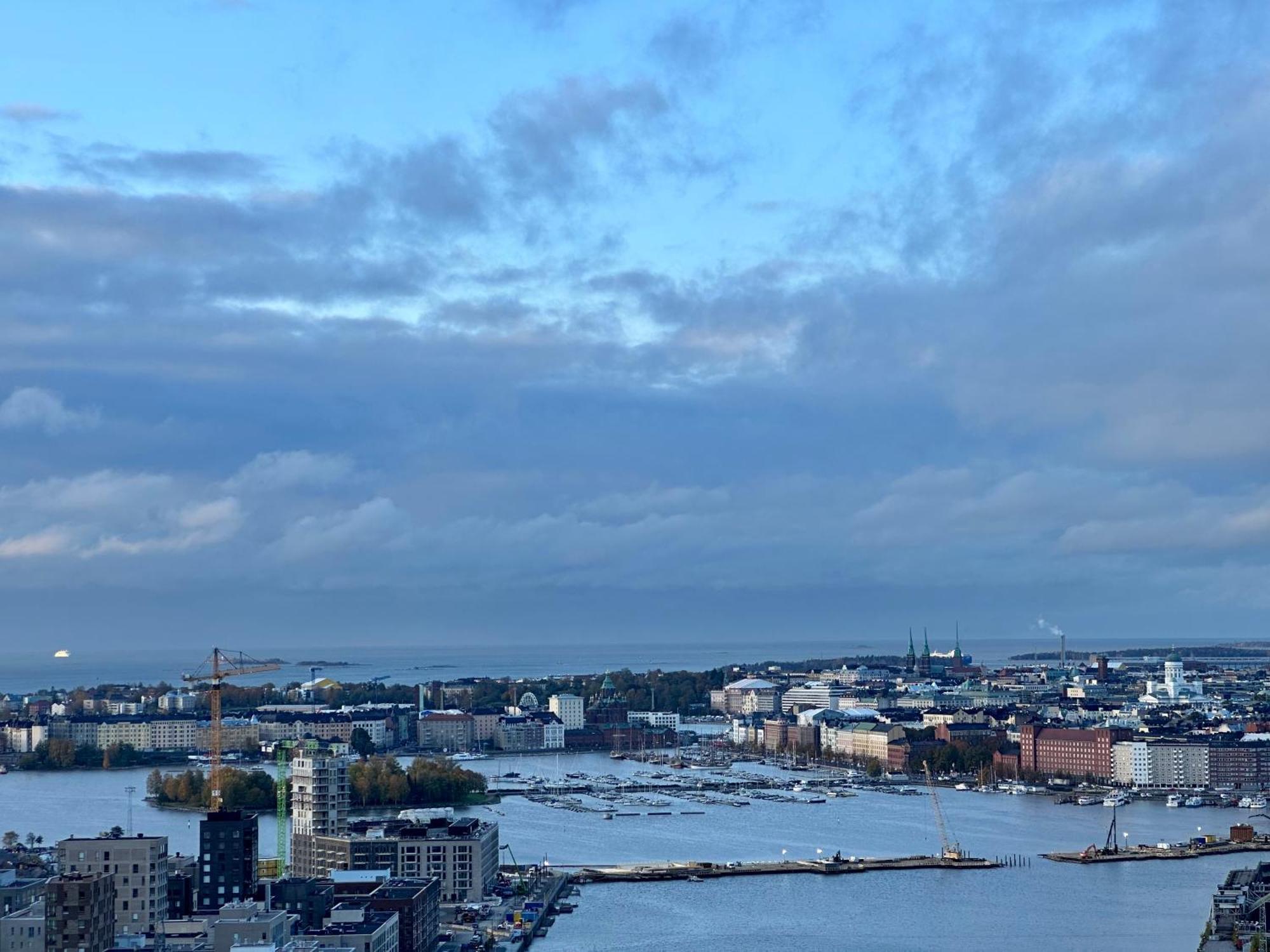 Luxury Skyscraper Apartment With Amazing View Over Helsinki Exterior foto